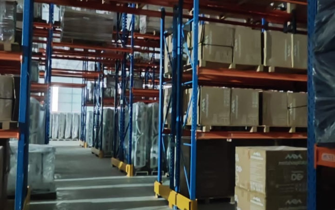 Movimentação de materiais no armazém